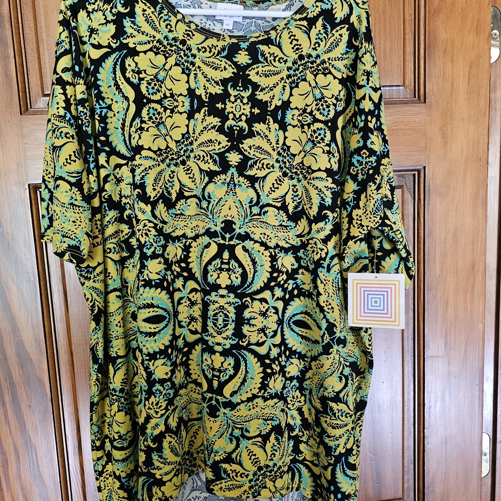 NWT LuLaRoe Irma Black and Yellow Floral Tunic